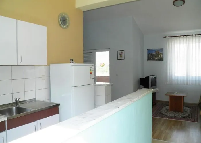 In Mit Eigenem Balkon Und Meerblick By Interhome *