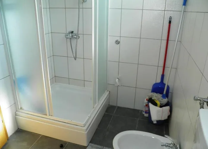 In Mit Eigenem Balkon Und Meerblick By Interhome * 巴斯卡